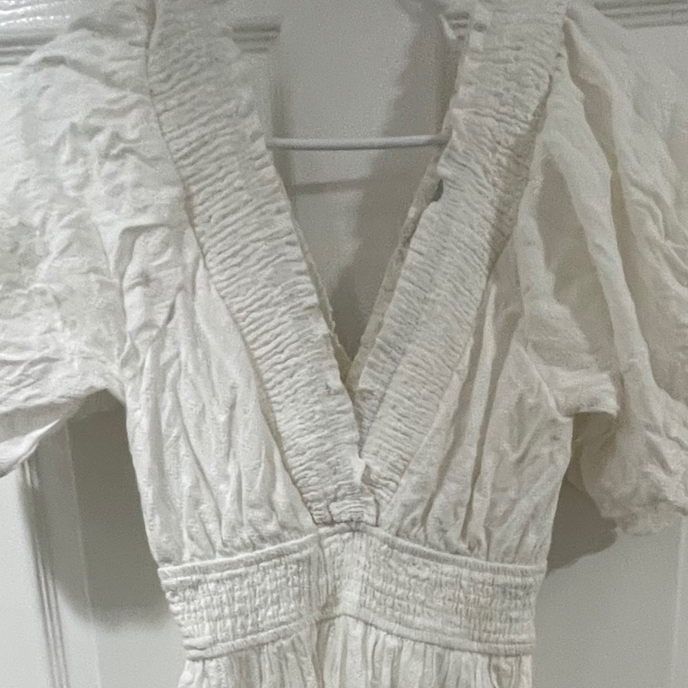 White, puff sleeve dress